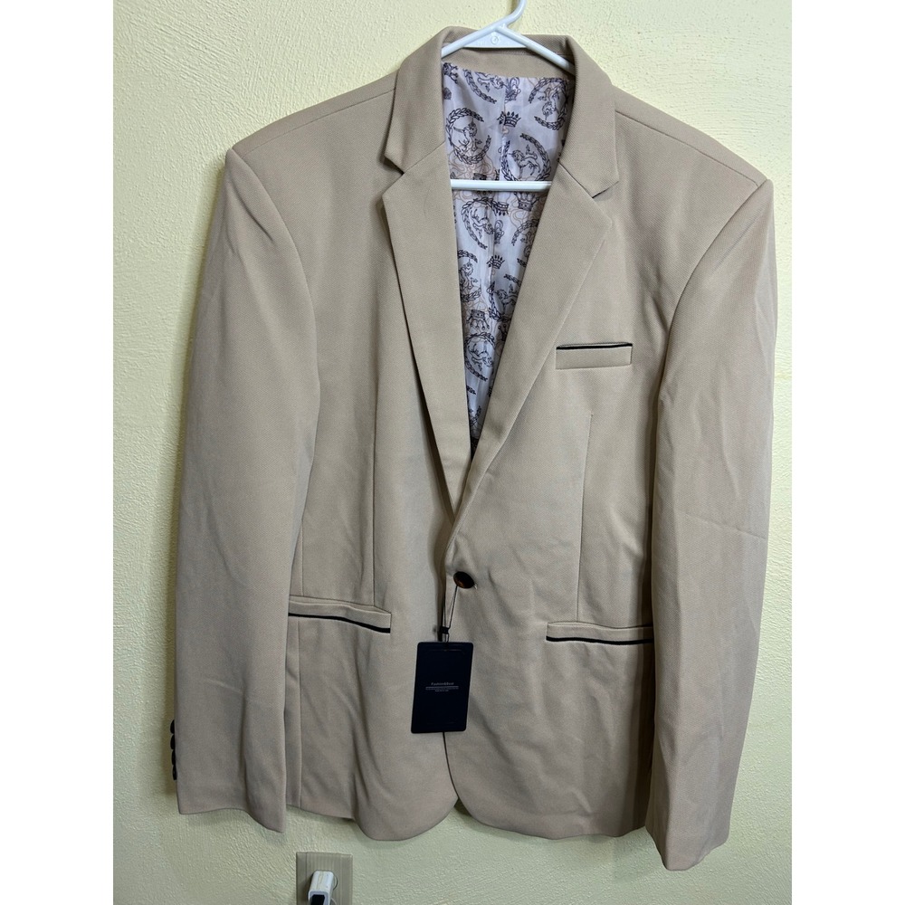 FashionBest Men's Beige Single Button Blazer, Unique Print  23PTP, 30 length‎